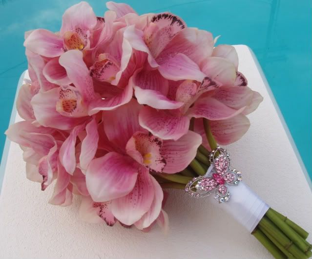 MY BOUQUET ordered without Butterfly Bling 